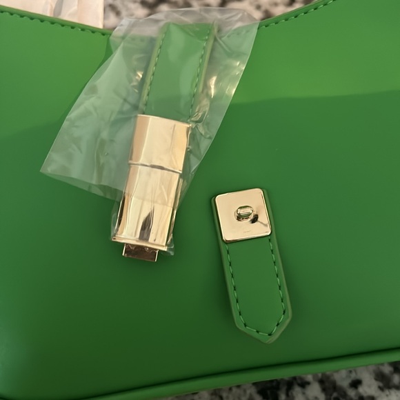 Green purse - Picture 5 of 6